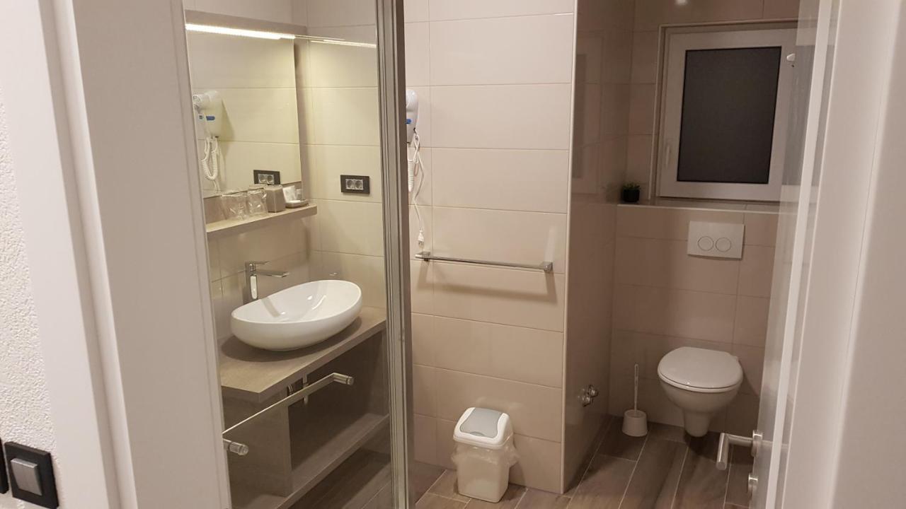 Premium Appartments Suha Punta Kampor Eksteriør bilde